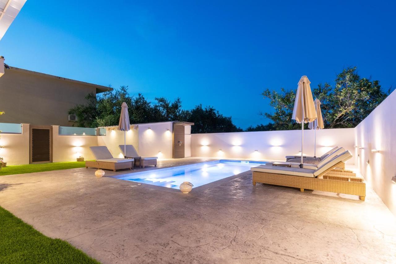 Artemis Luxury Villa Méson Yerakaríon Exterior photo